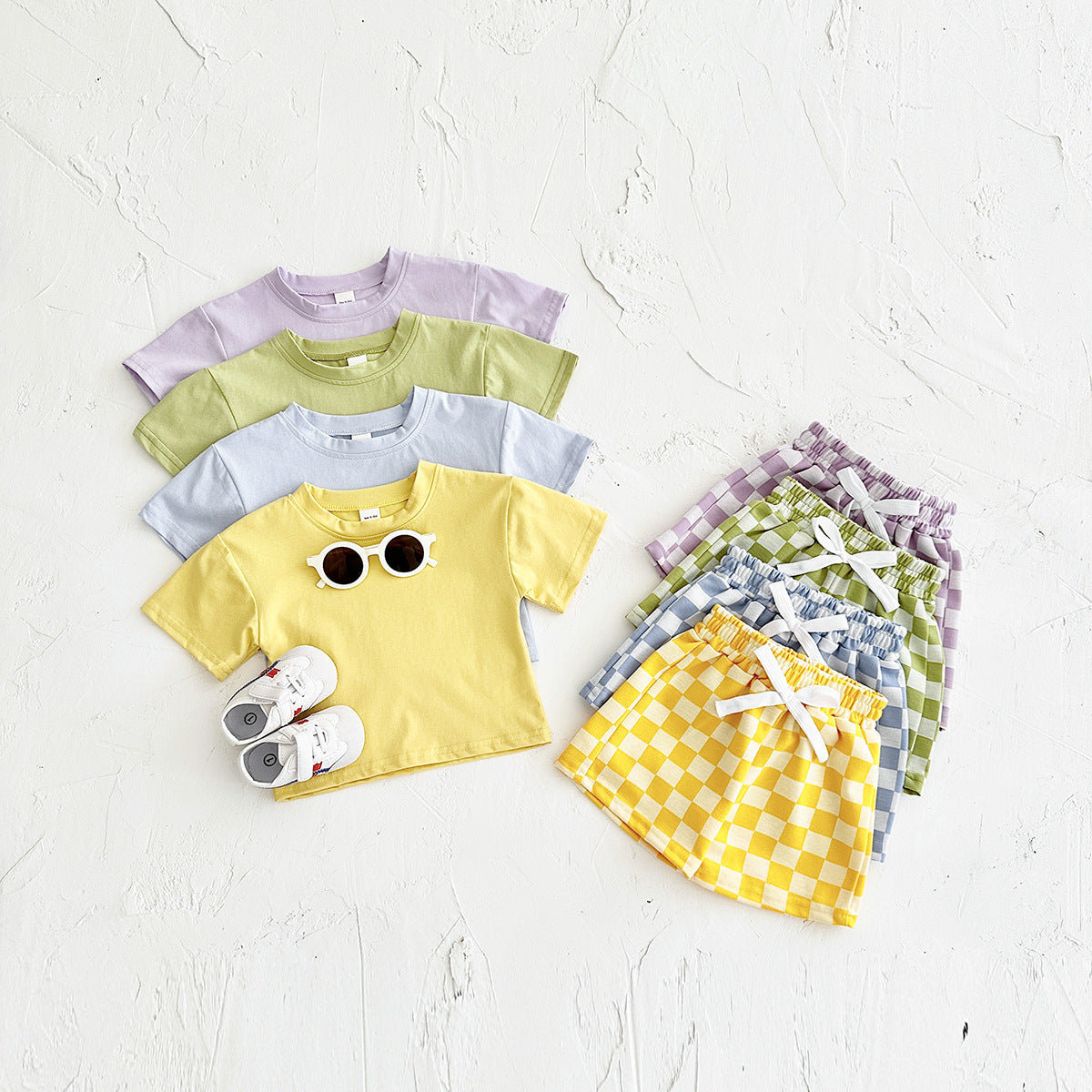 Cute Two-Piece Outfit with Korean Streetwear Vibes